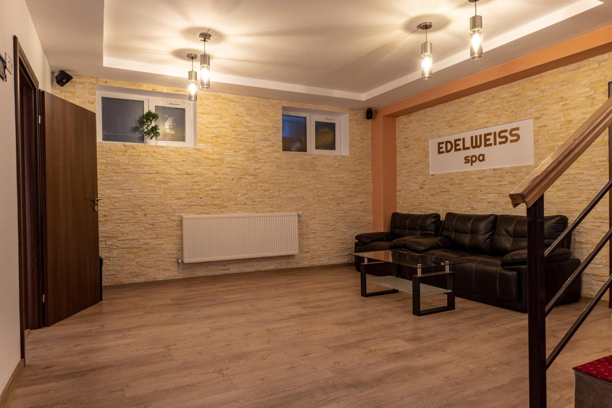 Vila Edelweiss Predeal Bagian luar foto